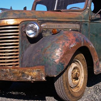 Rusty Vintage Farm Truck - Photo, Print on Metal